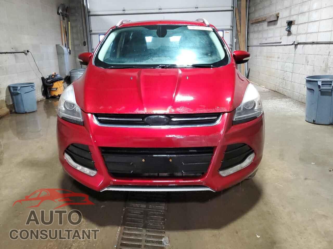 FORD ESCAPE 2013 - 1FMCU9J94DUA53247