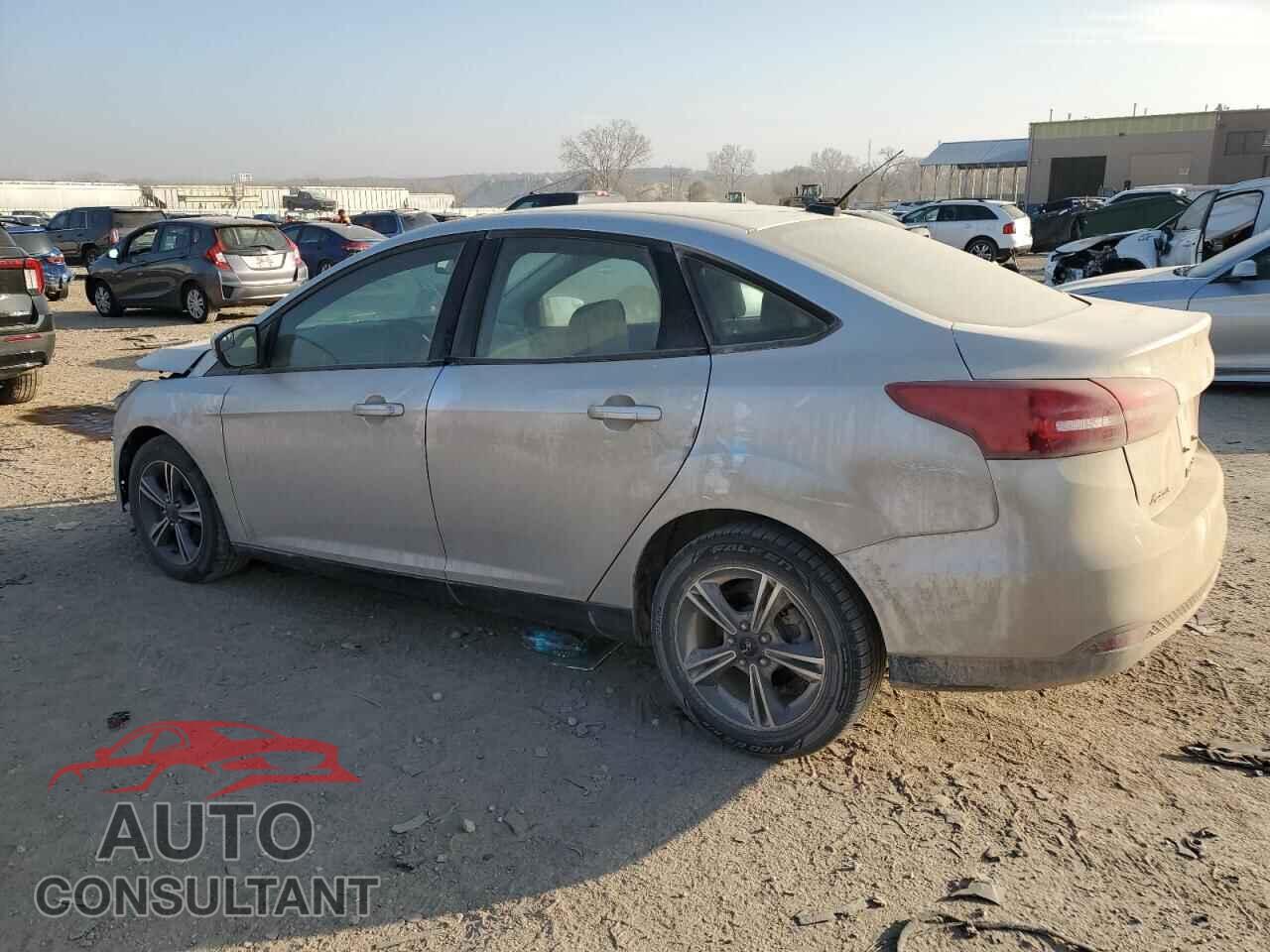 FORD FOCUS 2017 - 1FADP3FE1HL257847