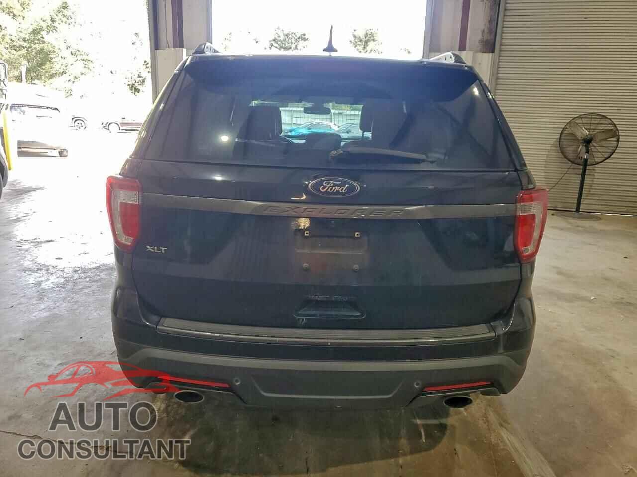 FORD EXPLORER 2018 - 1FM5K7D85JGB54829