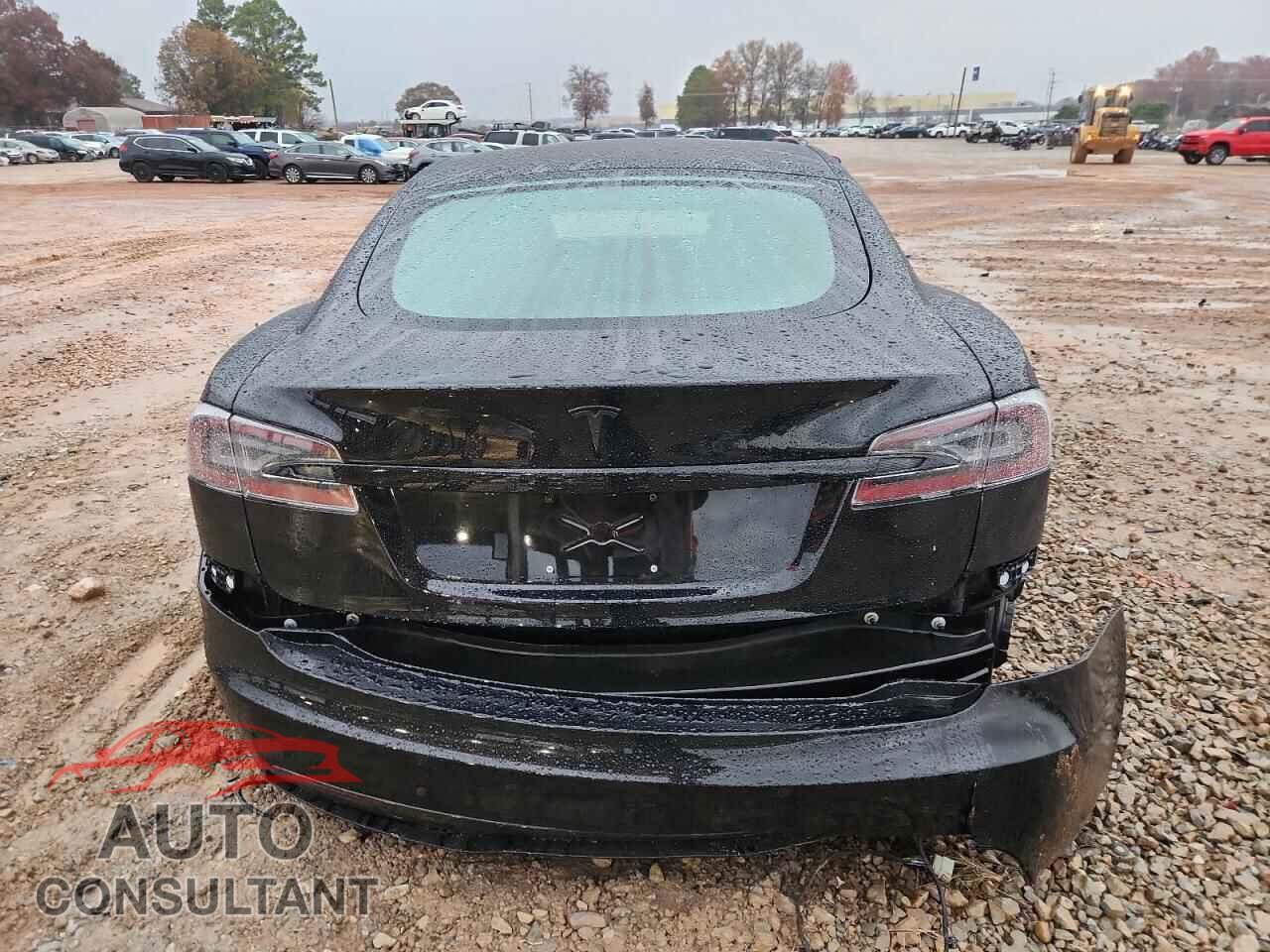 TESLA MODEL S 2021 - 5YJSA1E53MF441189