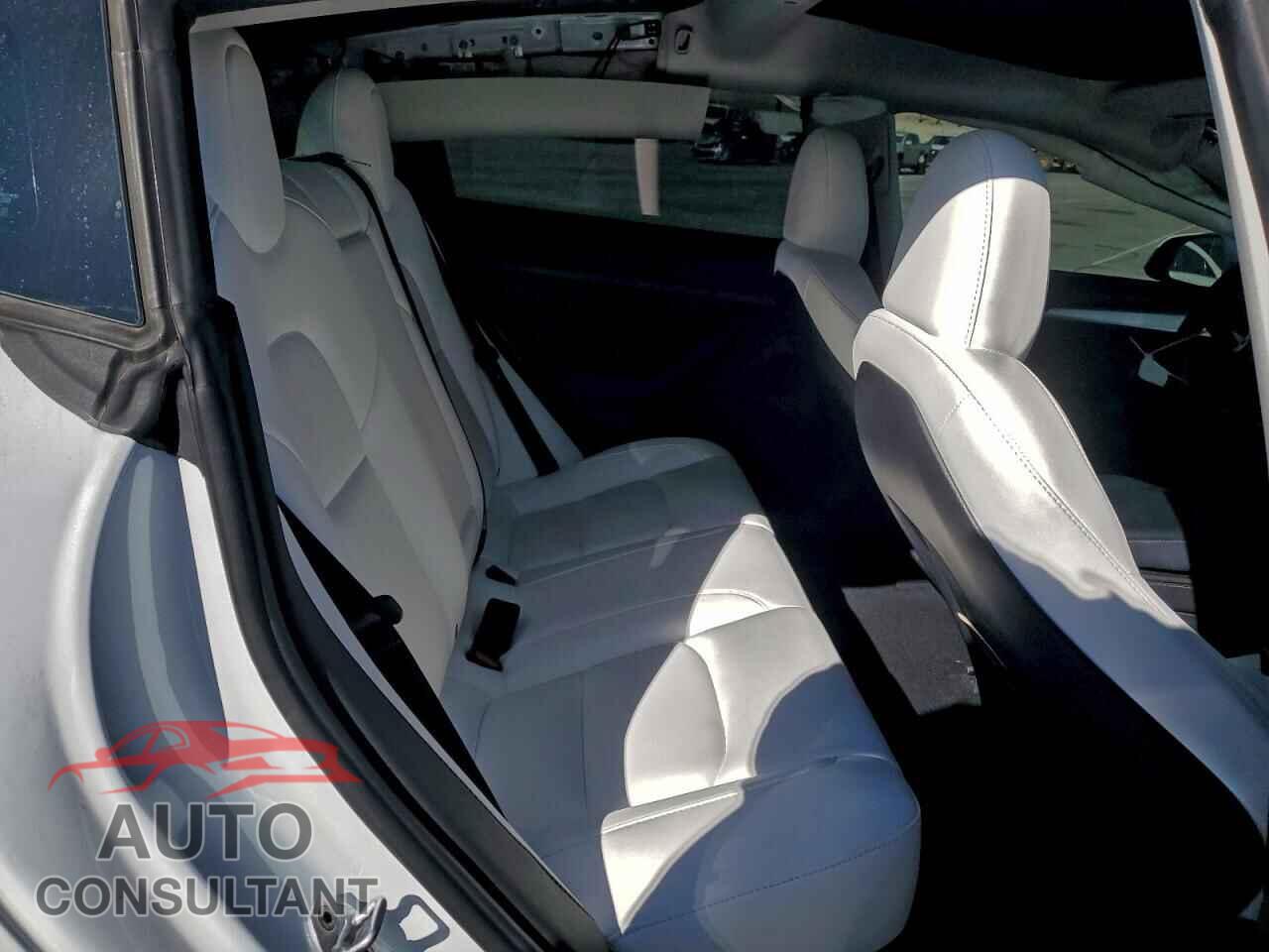 TESLA MODEL 3 2023 - 5YJ3E1EA8PF599179
