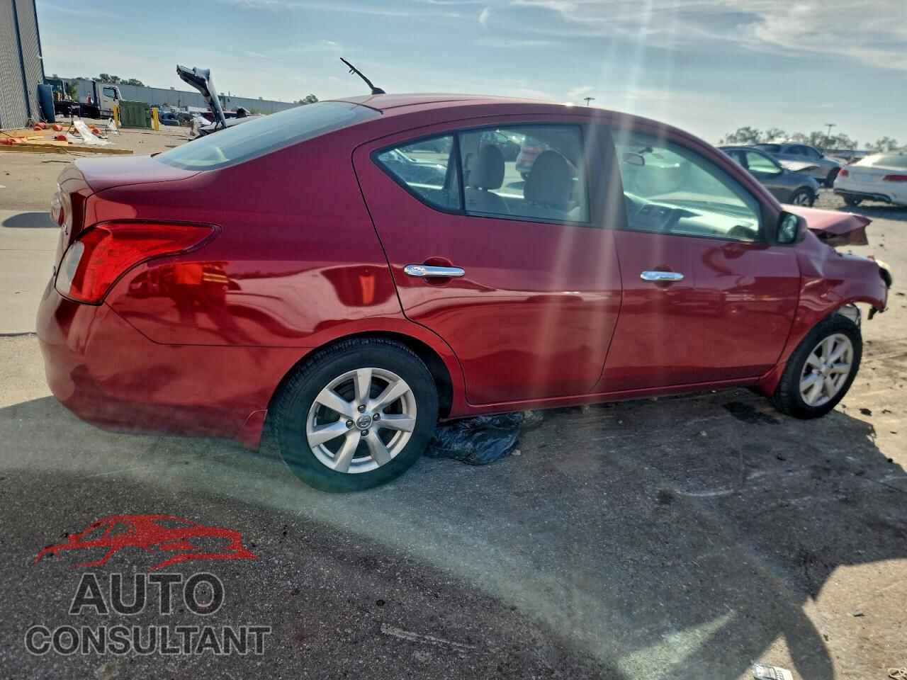 NISSAN VERSA 2012 - 3N1CN7AP7CL926053