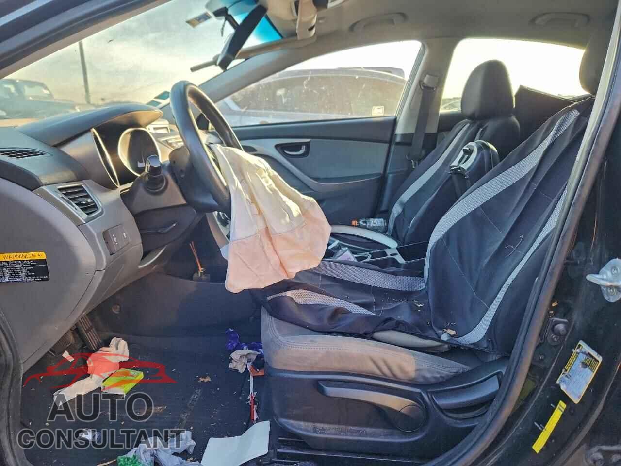 HYUNDAI ELANTRA 2013 - 5NPDH4AE2DH283473