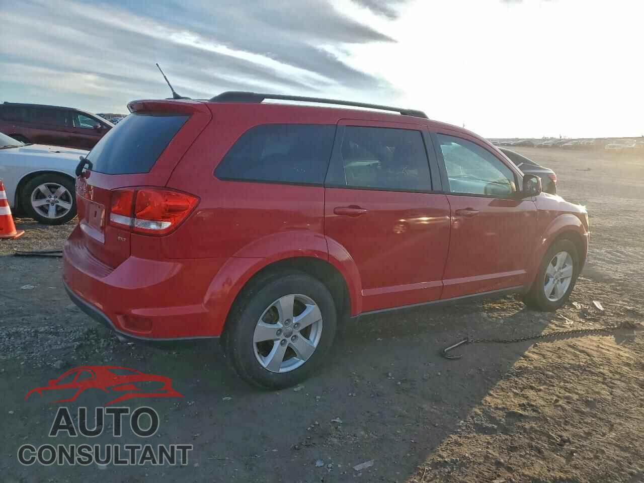 DODGE JOURNEY 2012 - 3C4PDCBG7CT389807