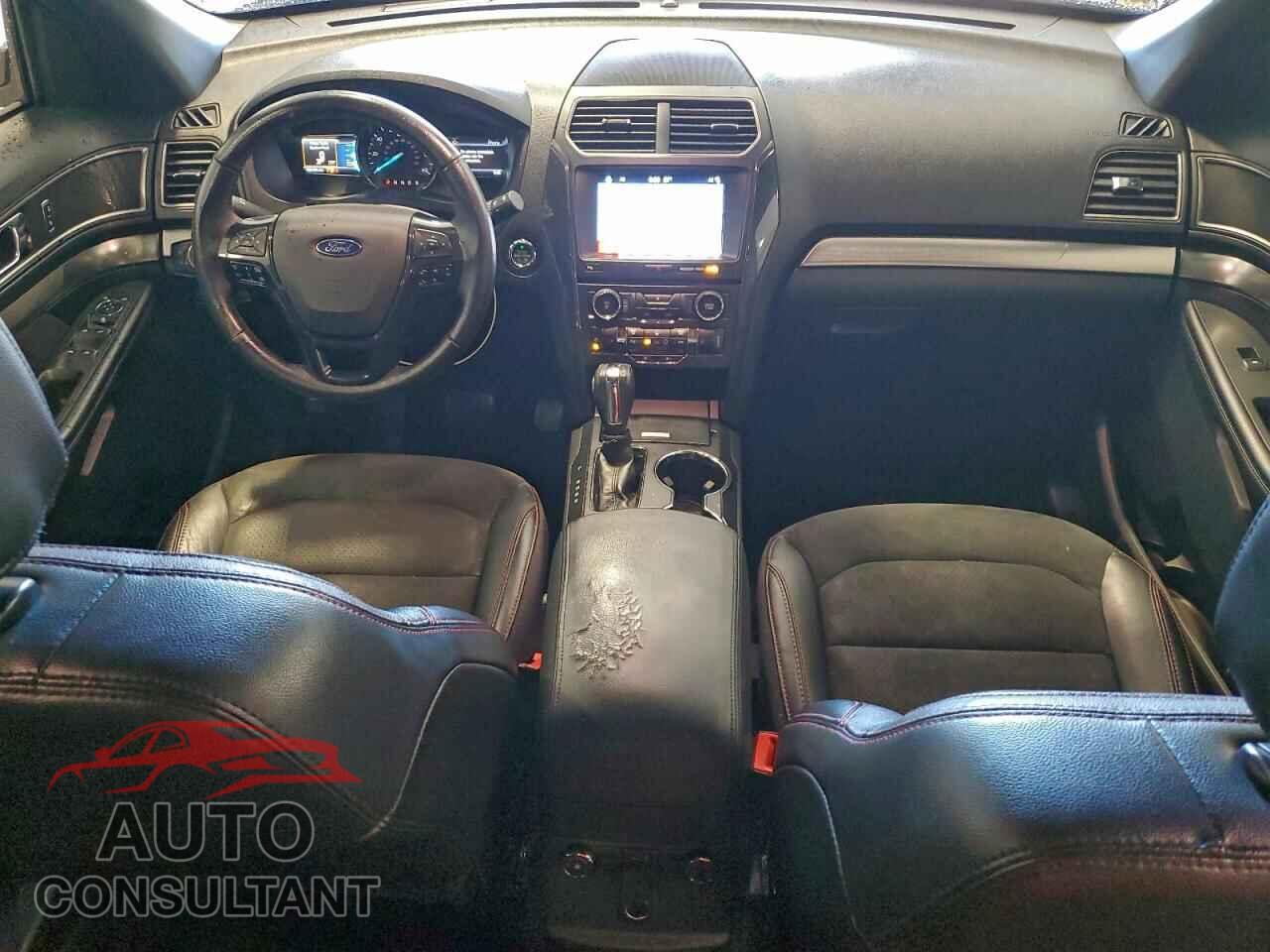 FORD EXPLORER 2018 - 1FM5K7DH8JGB26099