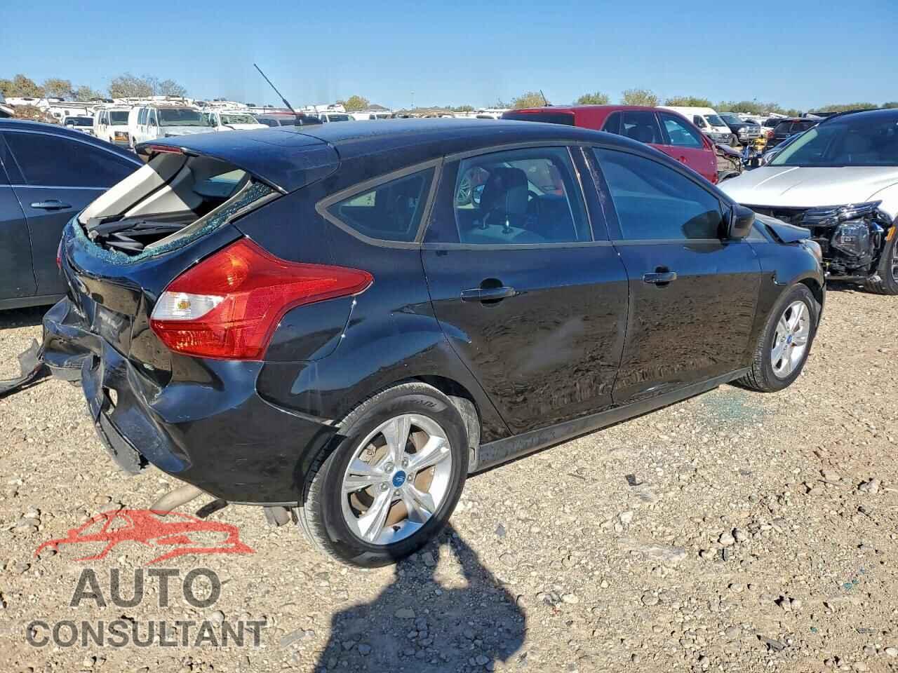 FORD FOCUS 2012 - 1FAHP3K2XCL272854