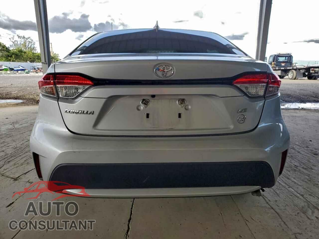 TOYOTA COROLLA 2022 - 5YFEPMAE2NP297191