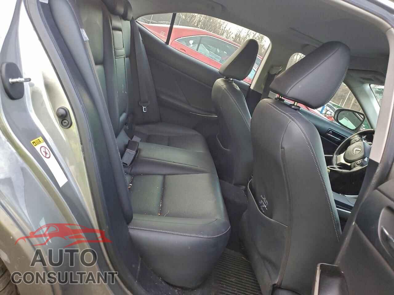 LEXUS IS 2014 - JTHCF1D26E5007380