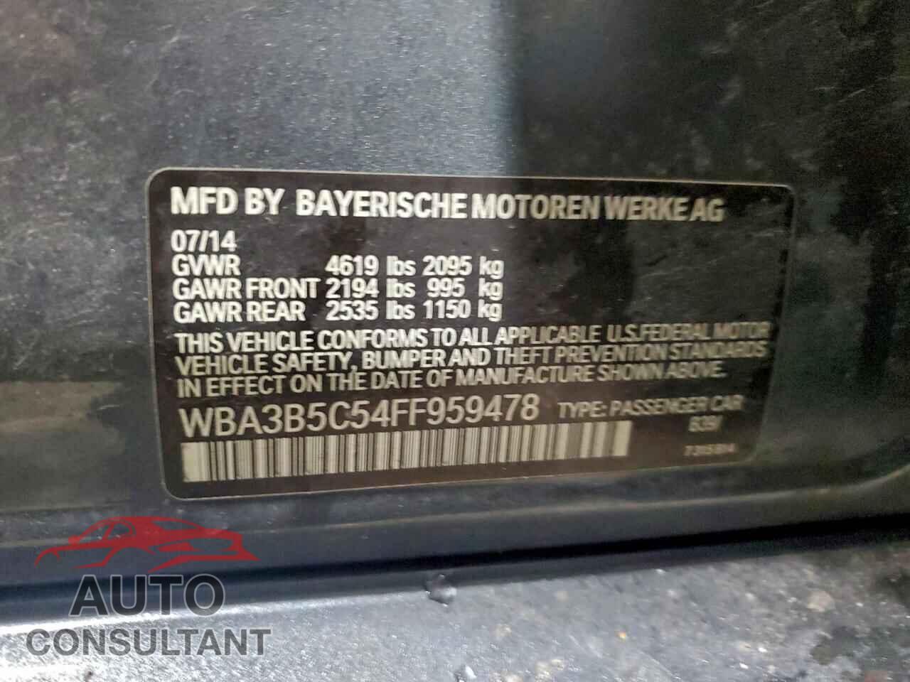 BMW 3 SERIES 2015 - WBA3B5C54FF959478