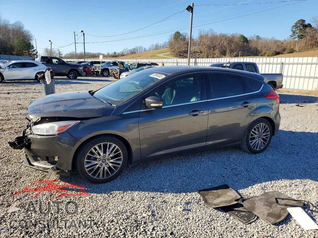 FORD FOCUS 2017 - 1FADP3N22HL204792