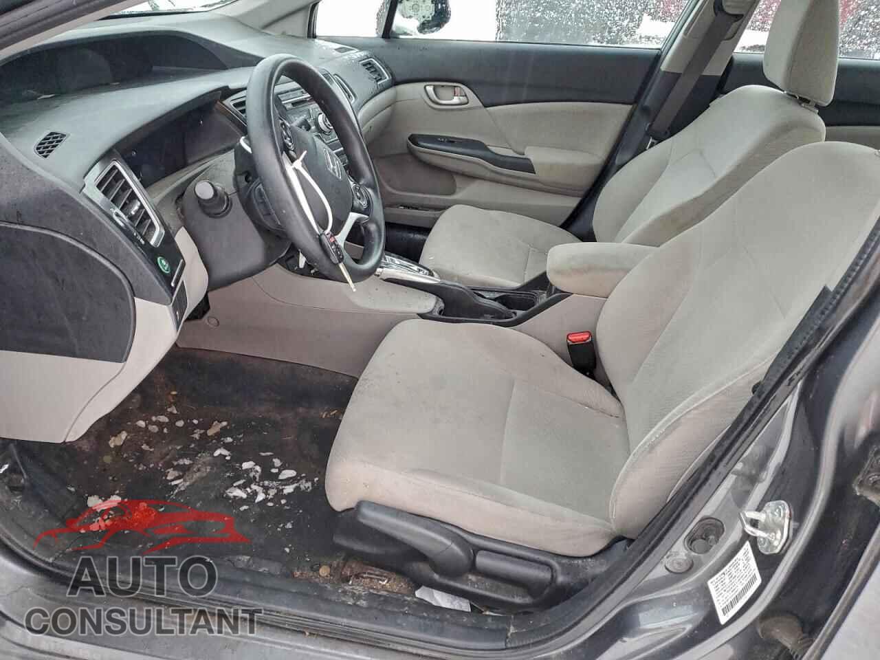 HONDA CIVIC 2013 - 2HGFB2F55DH524444