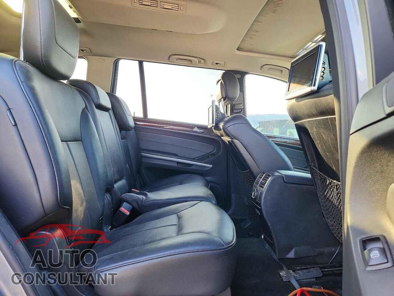 MERCEDES-BENZ GL-CLASS 2012 - 4JGBF7BE5CA773100