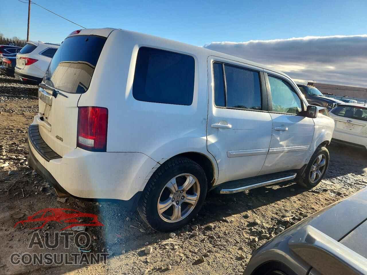 HONDA PILOT 2012 - 5FNYF4H79CB017783