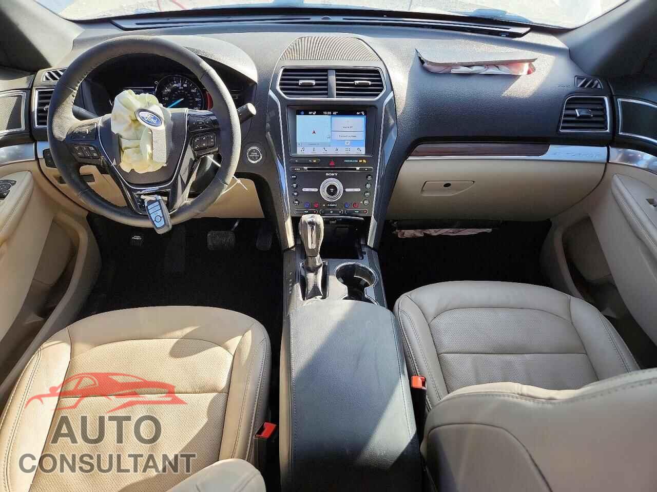 FORD EXPLORER 2018 - 1FM5K8F82JGB89749