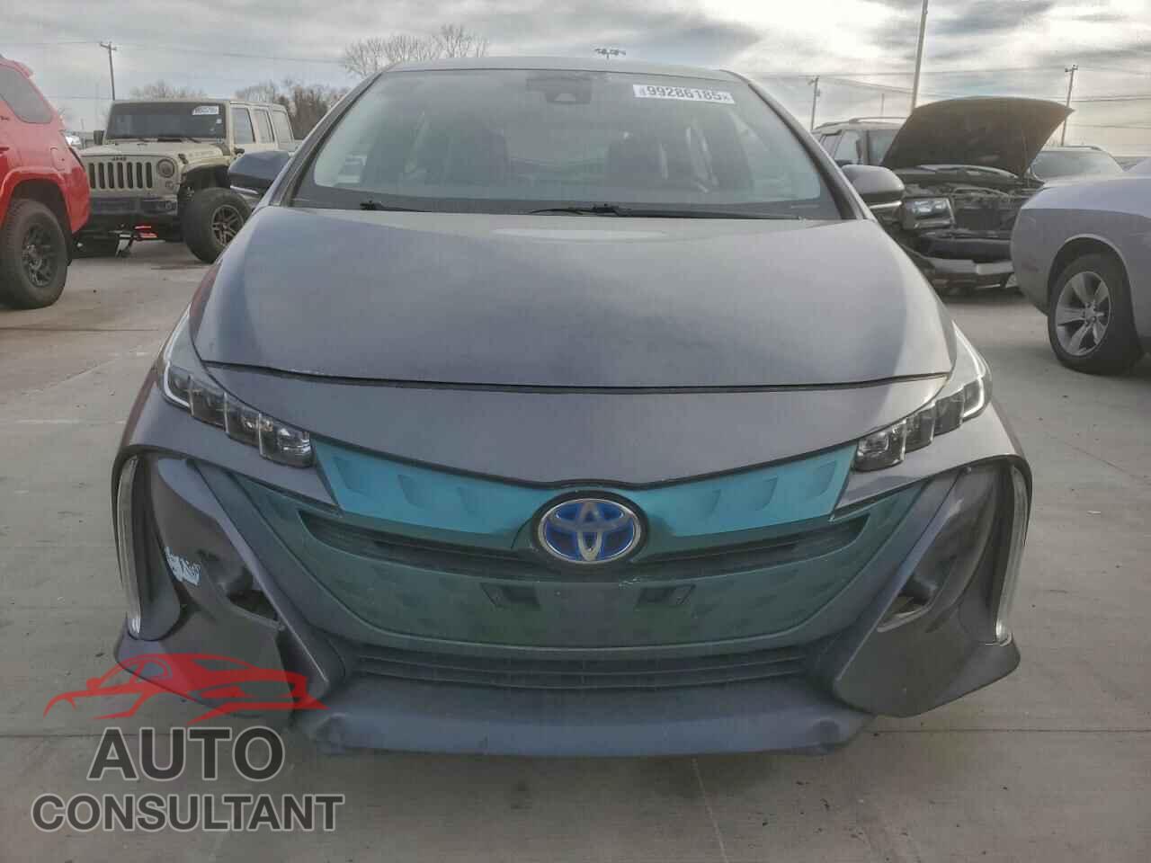 TOYOTA PRIUS 2017 - JTDKARFP6H3060664