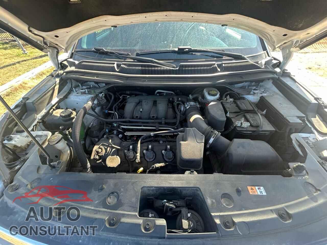 FORD EXPLORER 2018 - 1FM5K7D81JGB99377