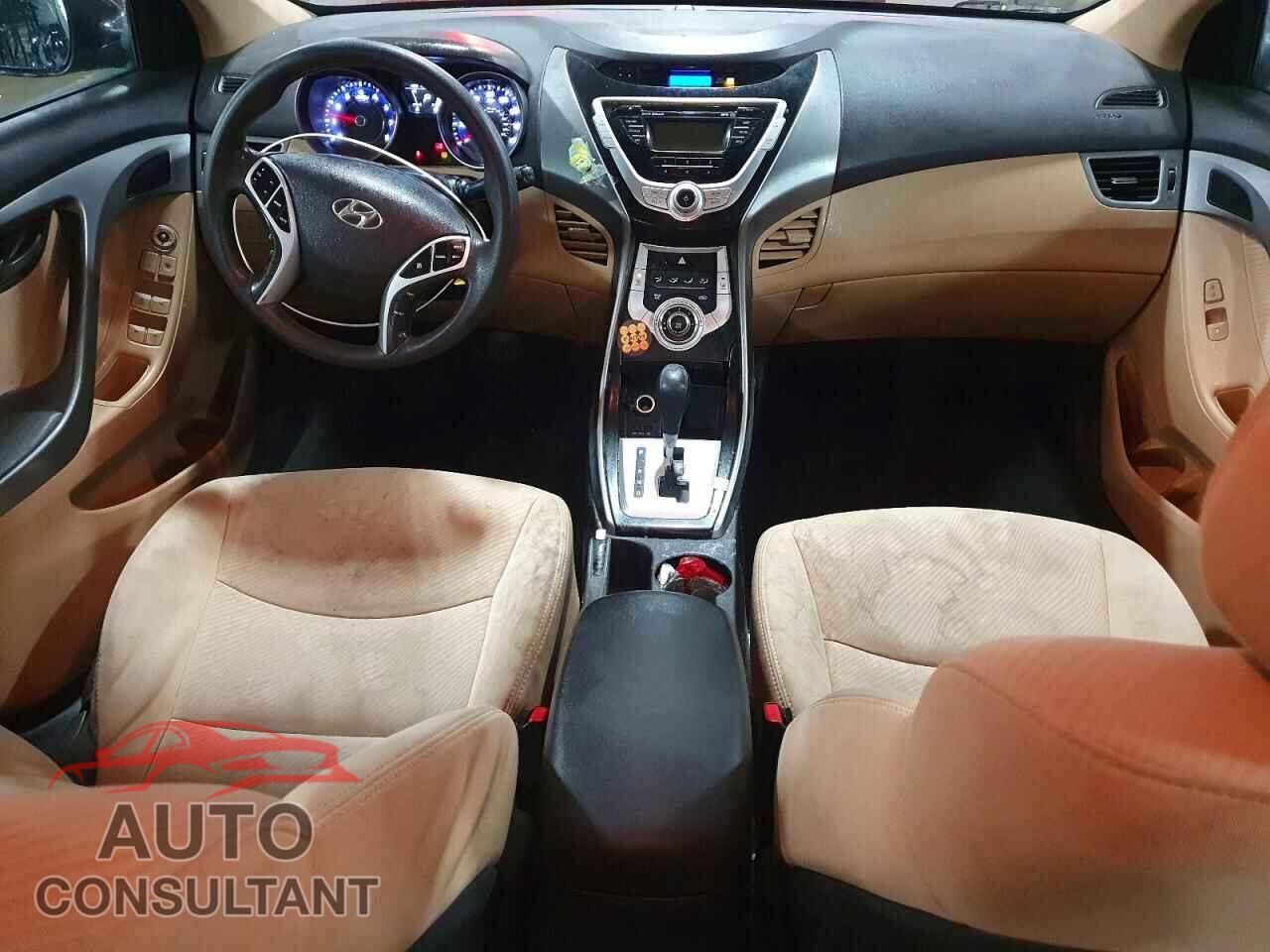 HYUNDAI ELANTRA 2012 - 5NPDH4AE2CH149285