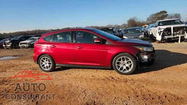 FORD FOCUS 2015 - 1FADP3K21FL220385