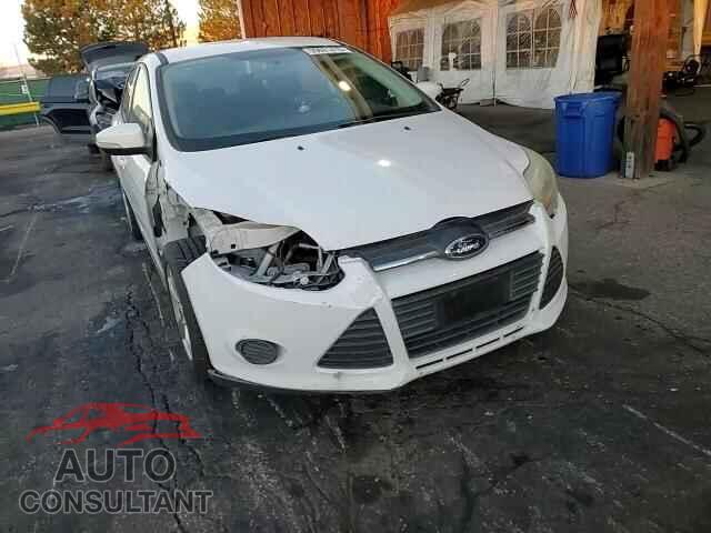 FORD FOCUS 2014 - 1FADP3F26EL145241