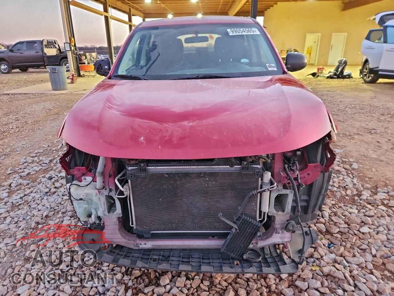 MITSUBISHI OUTLANDER 2018 - JA4AD2A32JZ007701
