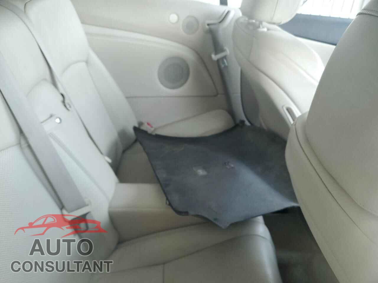 LEXUS IS 2010 - JTHFF2C24A2511393