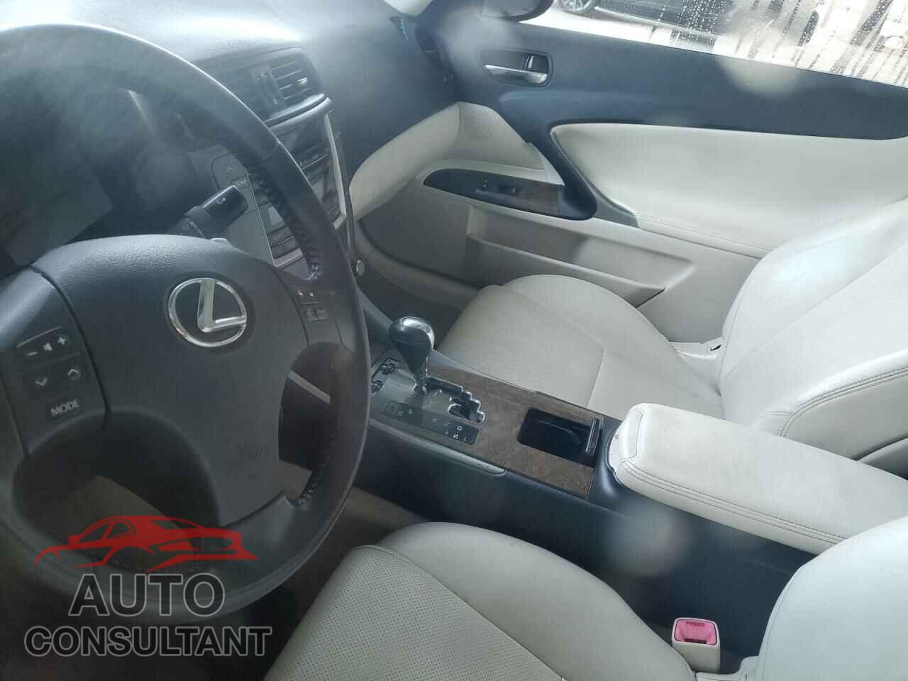 LEXUS IS 2010 - JTHFF2C24A2511393