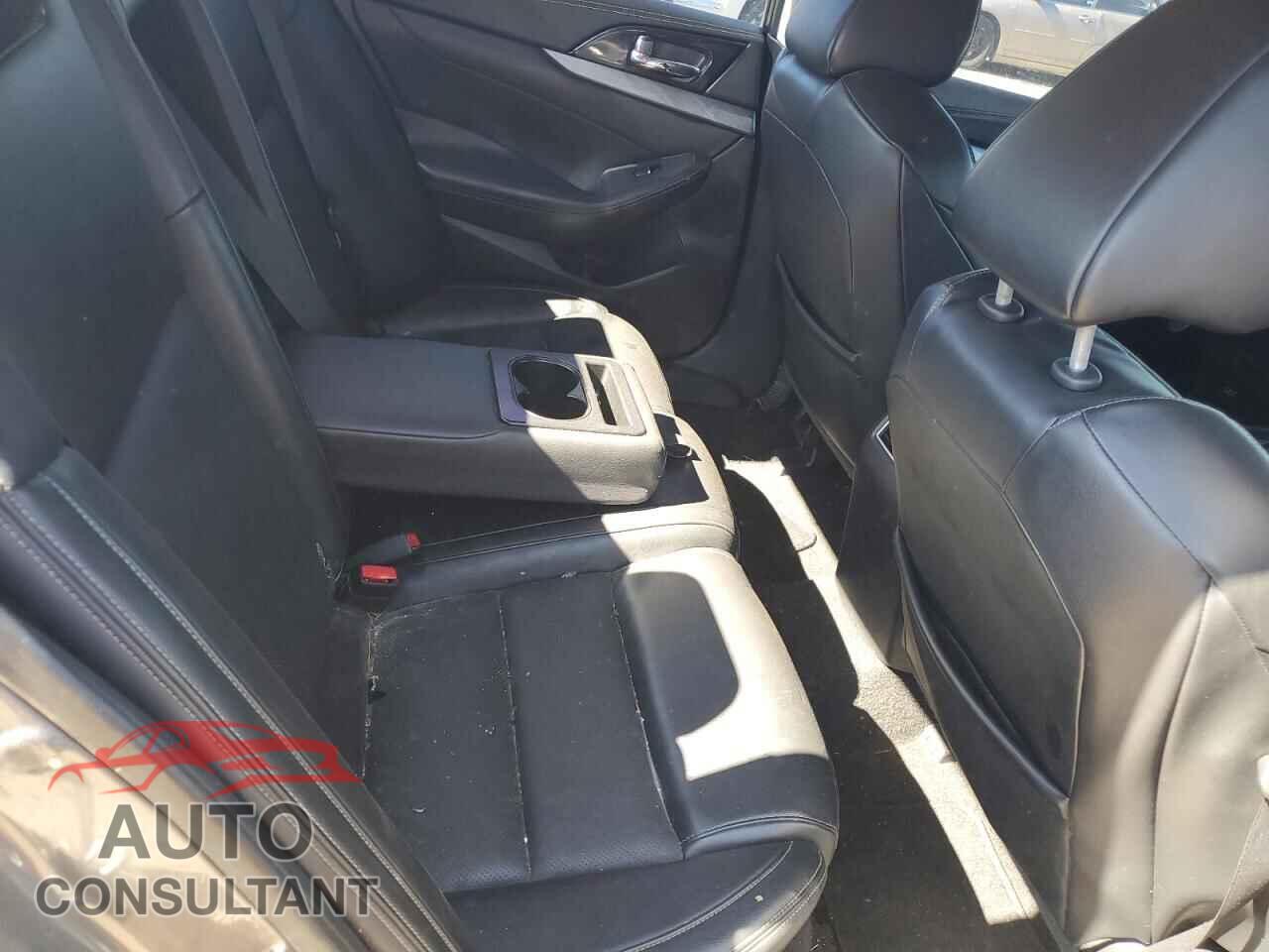 NISSAN MAXIMA 2017 - 1N4AA6AP1HC382684
