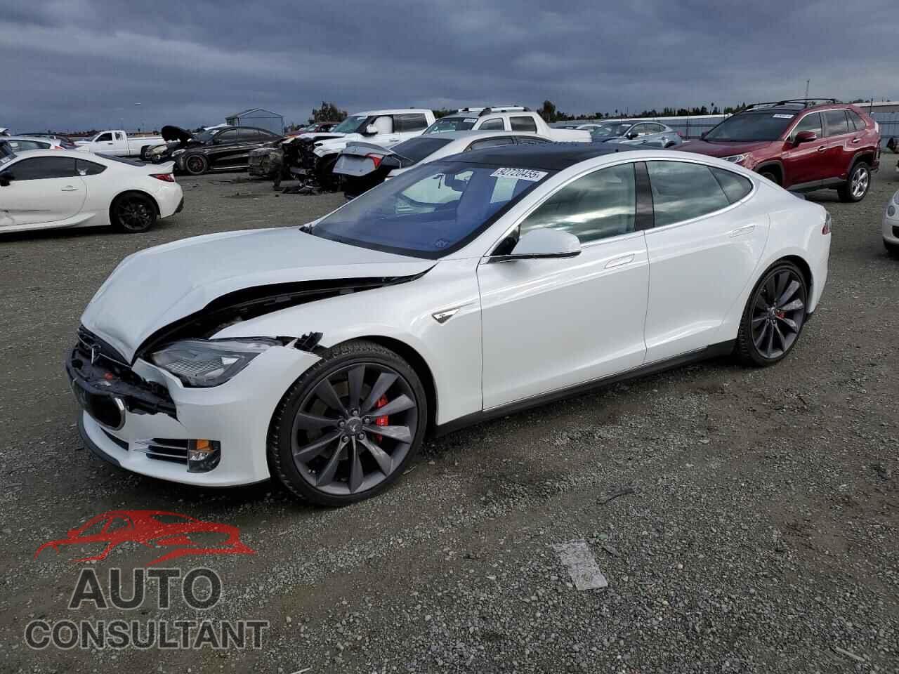 TESLA MODEL S 2012 - 5YJSA1DP4CFS00887
