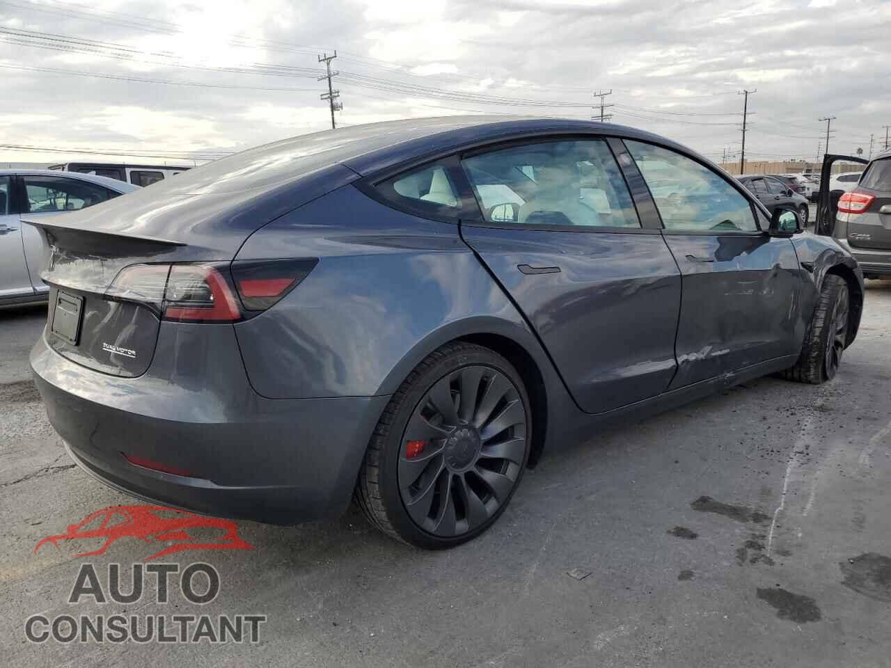 TESLA MODEL 3 2023 - 5YJ3E1EC4PF682691