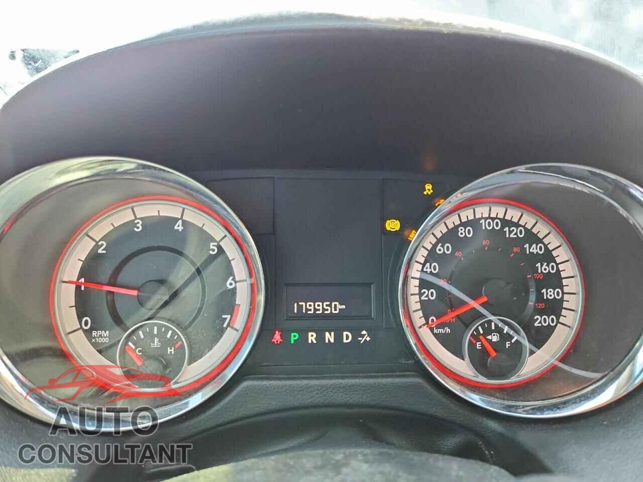 DODGE CARAVAN 2015 - 2C4RDGBG3FR500327