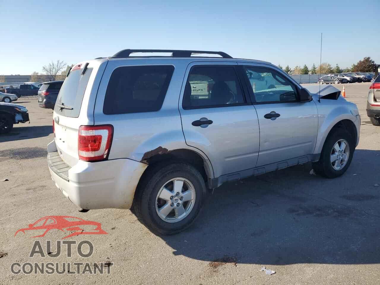 FORD ESCAPE 2011 - 1FMCU9D71BKA68436