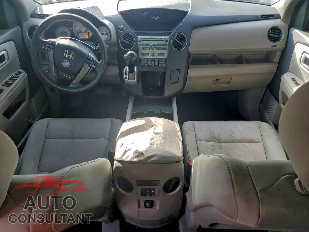 HONDA PILOT 2011 - 5FNYF3H43BB025182