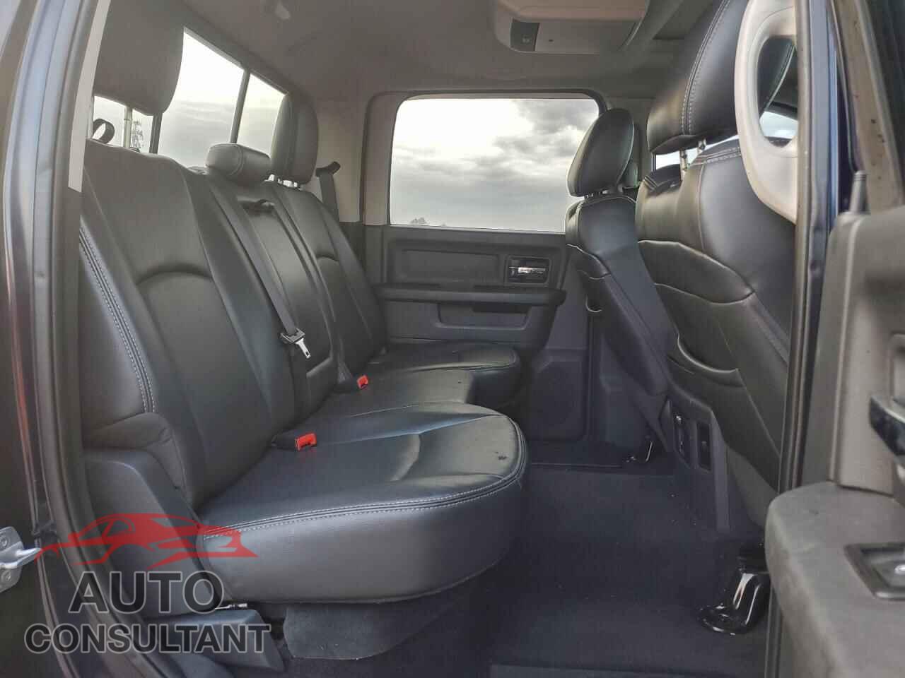 DODGE RAM 1500 2012 - 1C6RD7MT5CS226589