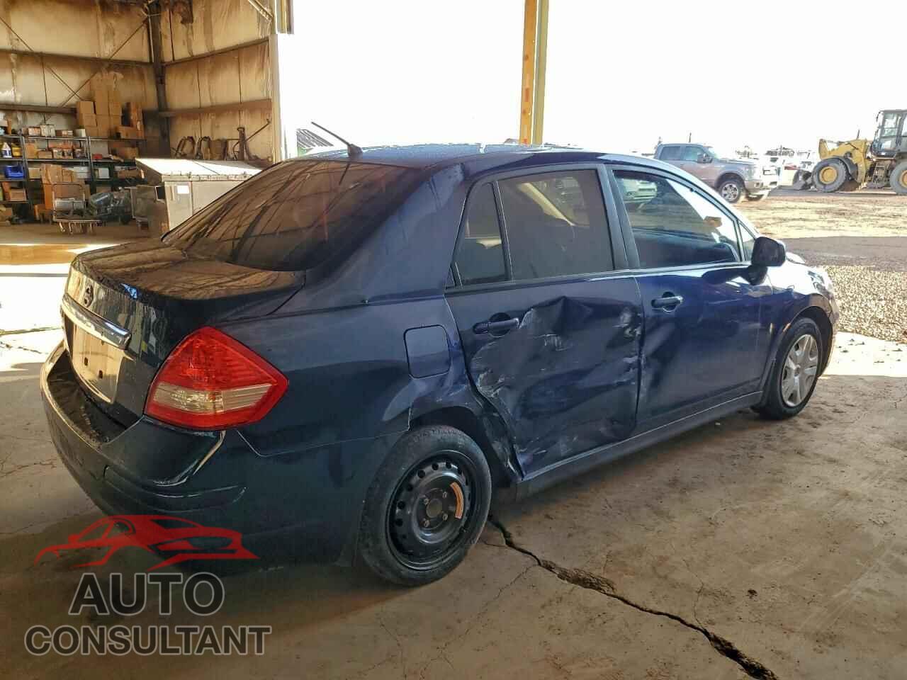 NISSAN VERSA 2011 - 3N1BC1AP1BL447902