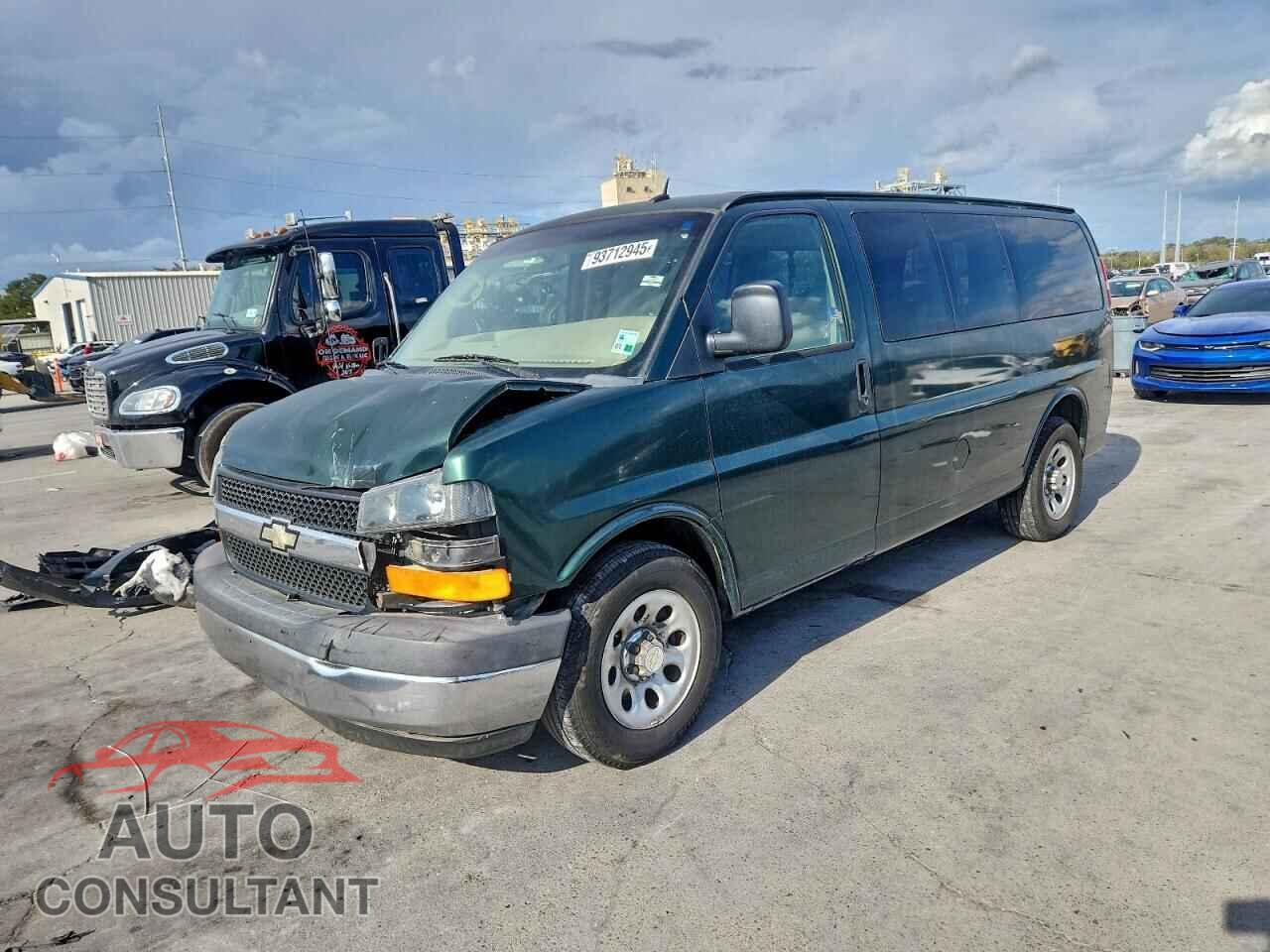 CHEVROLET EXPRESS 2011 - 1GNSGCF40B1114231