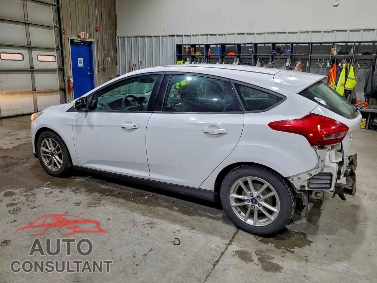 FORD FOCUS 2015 - 1FADP3K27FL301293