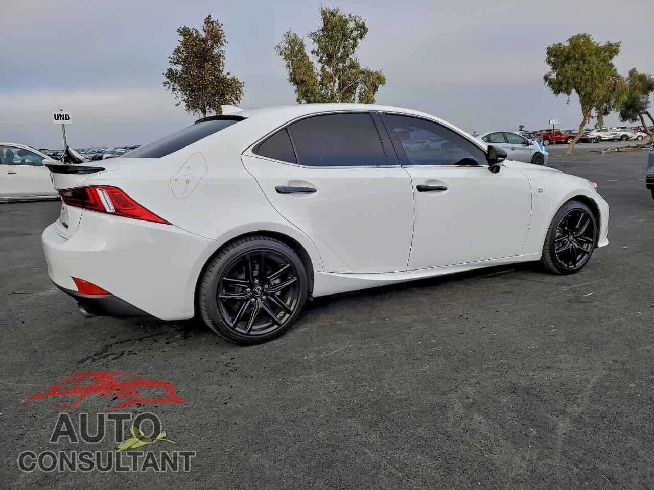 LEXUS IS 2015 - JTHCF1D29F5020688