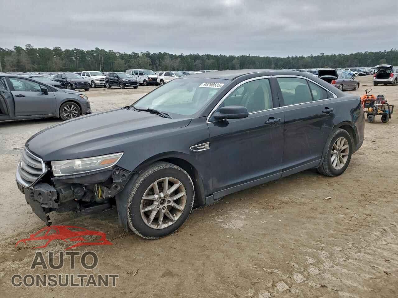 FORD TAURUS 2013 - 1FAHP2D84DG117660