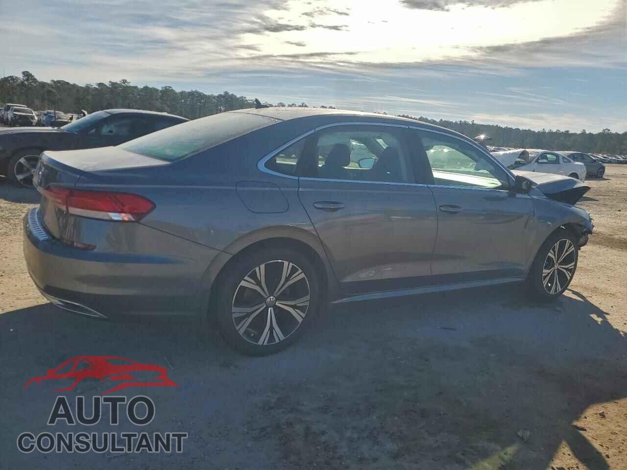 VOLKSWAGEN PASSAT 2021 - 1VWSA7A39MC005707