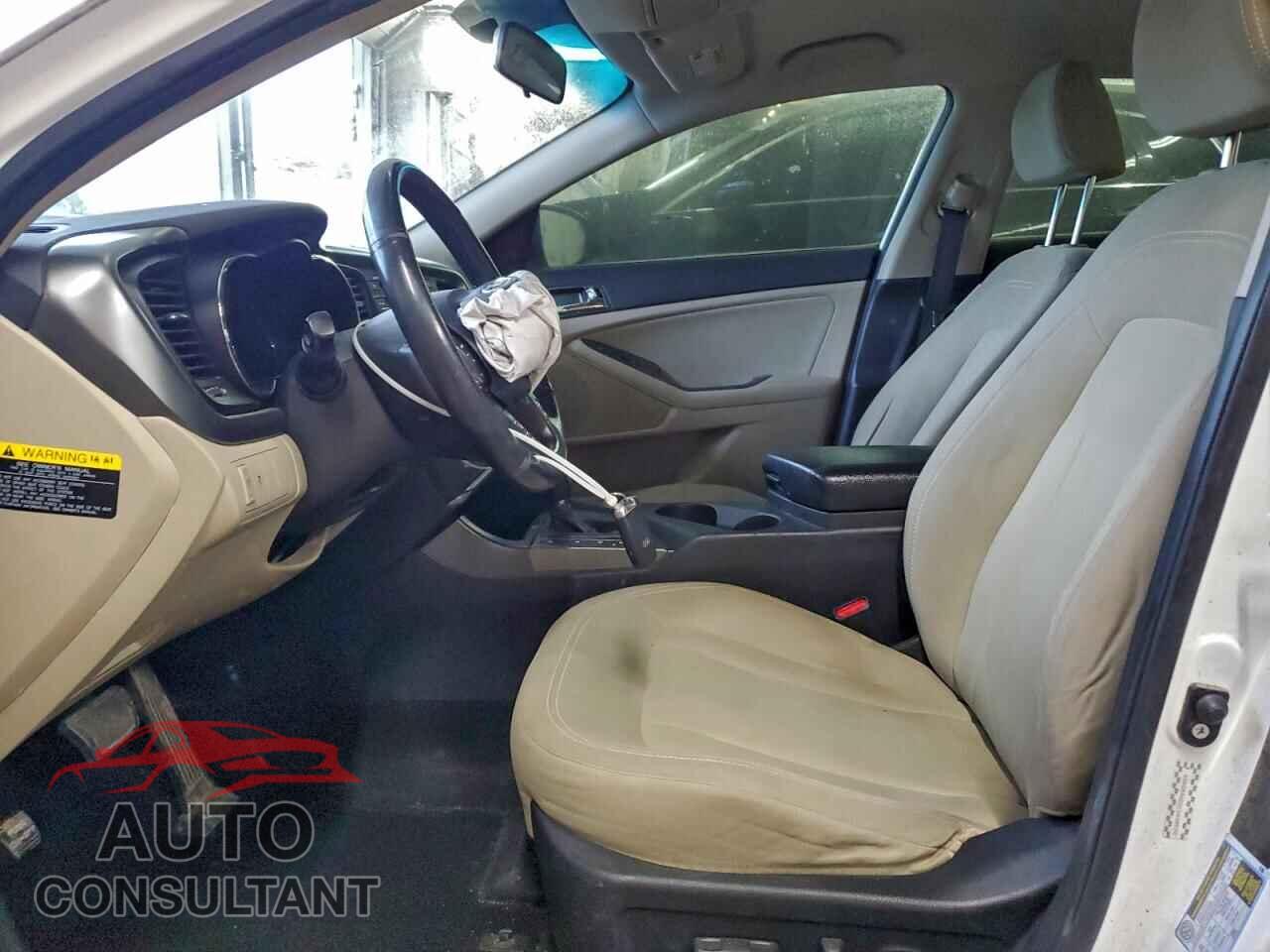 KIA OPTIMA 2012 - KNAGM4AD2C5030939