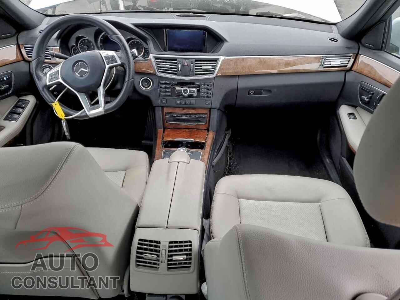 MERCEDES-BENZ E-CLASS 2013 - WDDHF5KB7DA675217