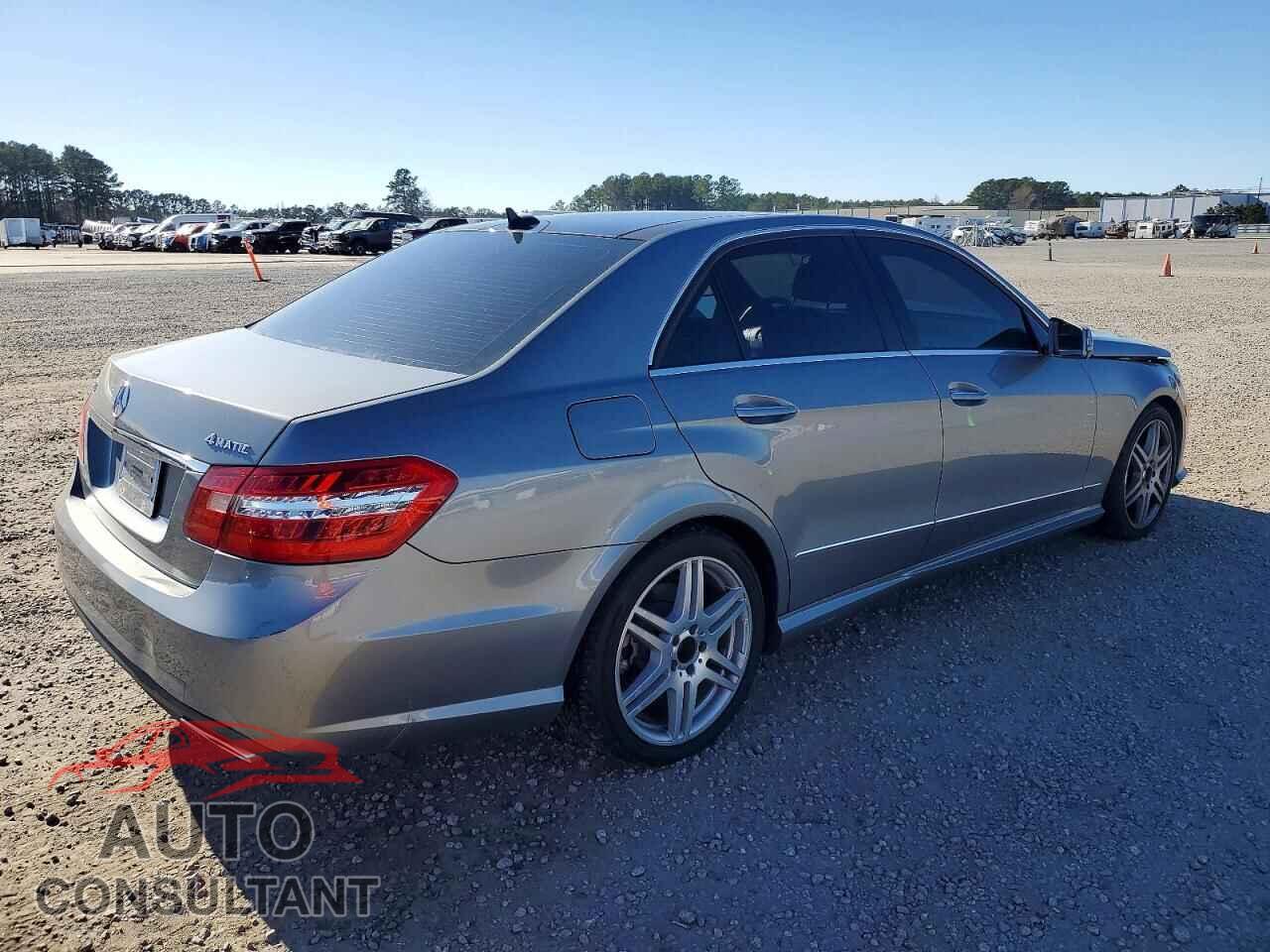 MERCEDES-BENZ E-CLASS 2010 - WDDHF8HB2AA108532