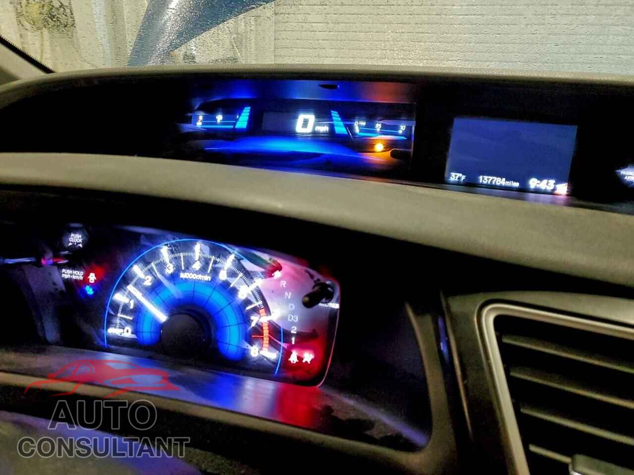 HONDA CIVIC 2013 - 19XFB2F55DE033995