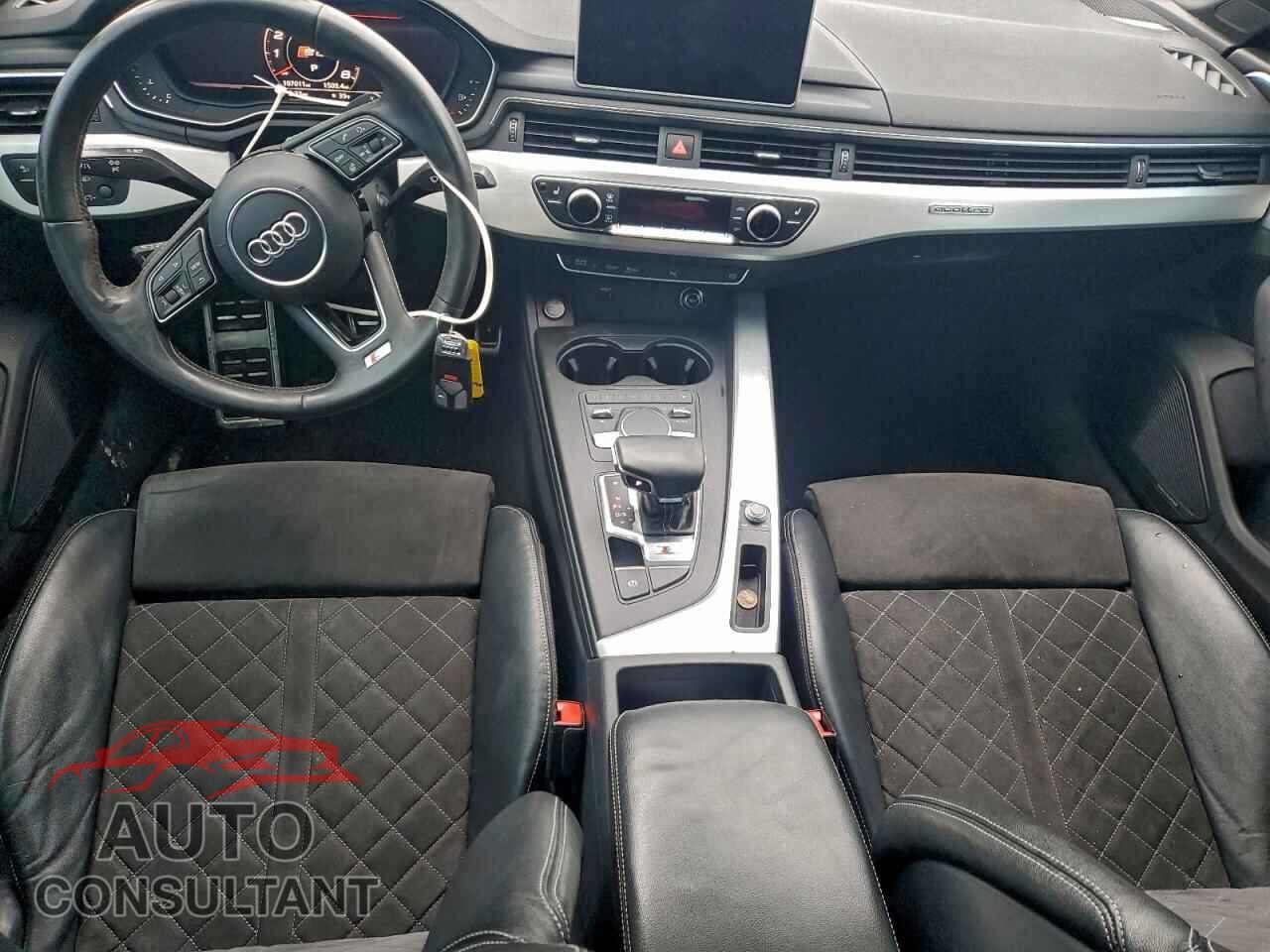 AUDI S5/RS5 2018 - WAUC4CF57JA040221
