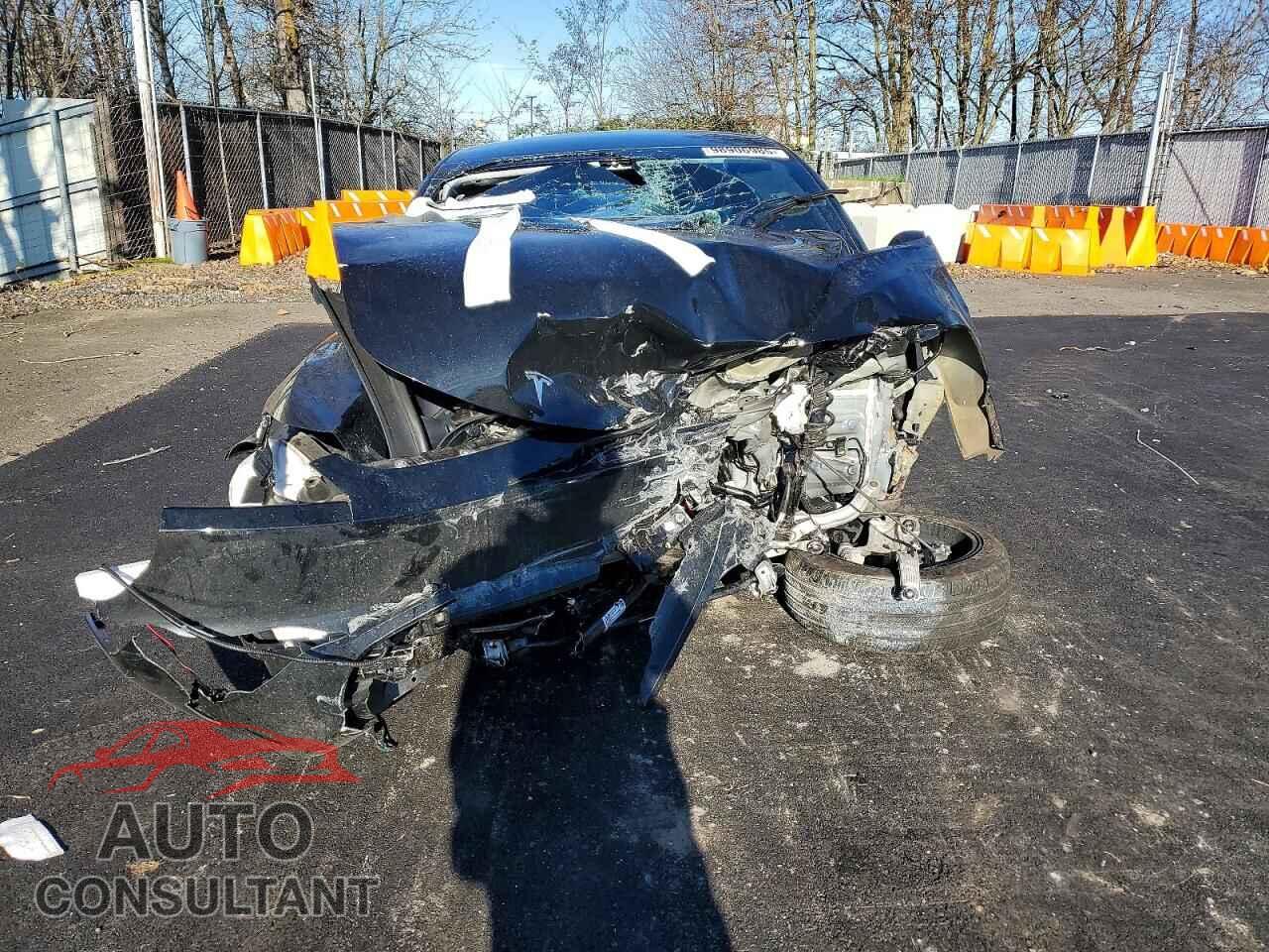 TESLA MODEL 3 2025 - 5YJ3E1EA6SF029917
