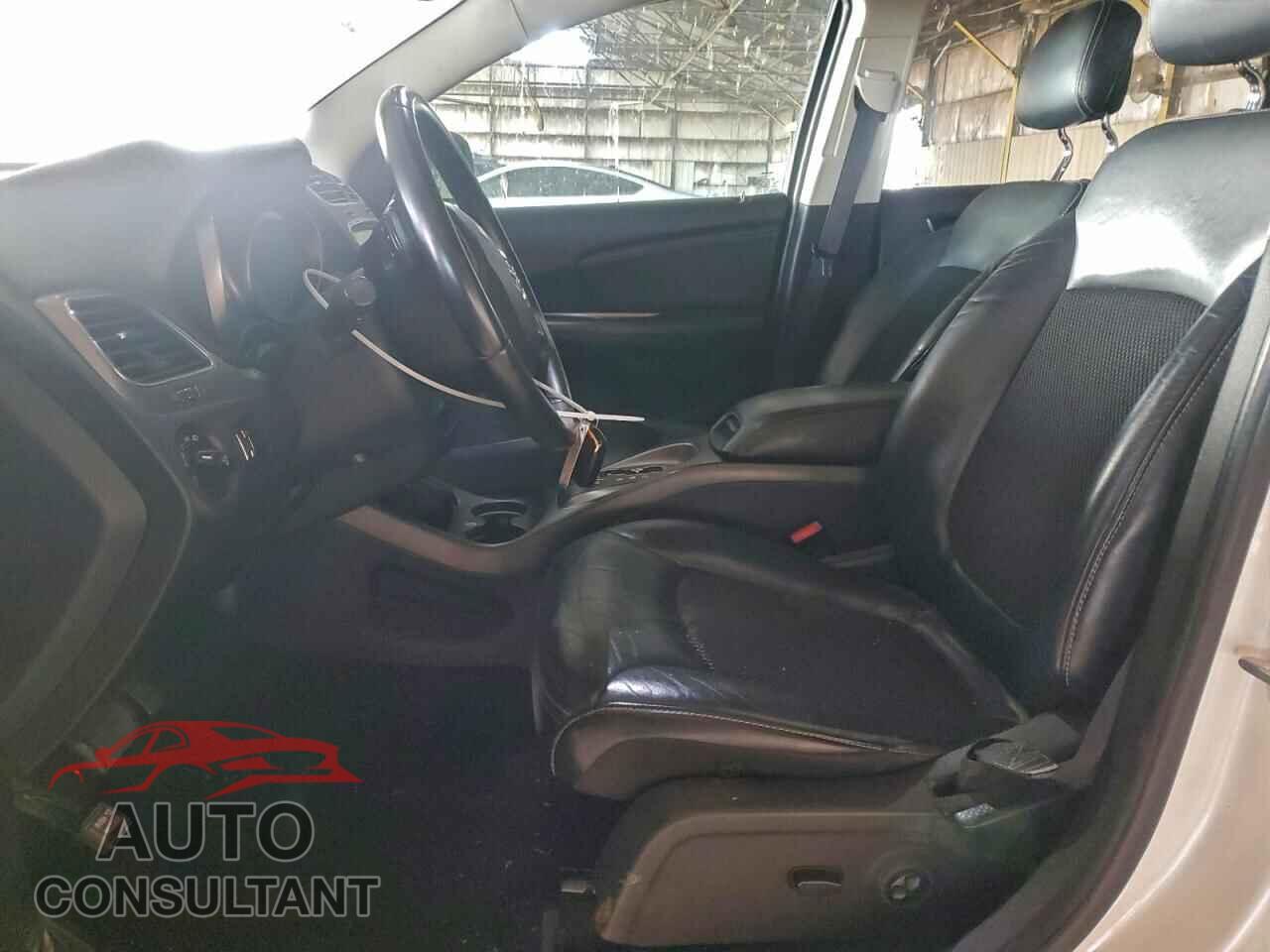 DODGE JOURNEY 2017 - 3C4PDCGG2HT555439