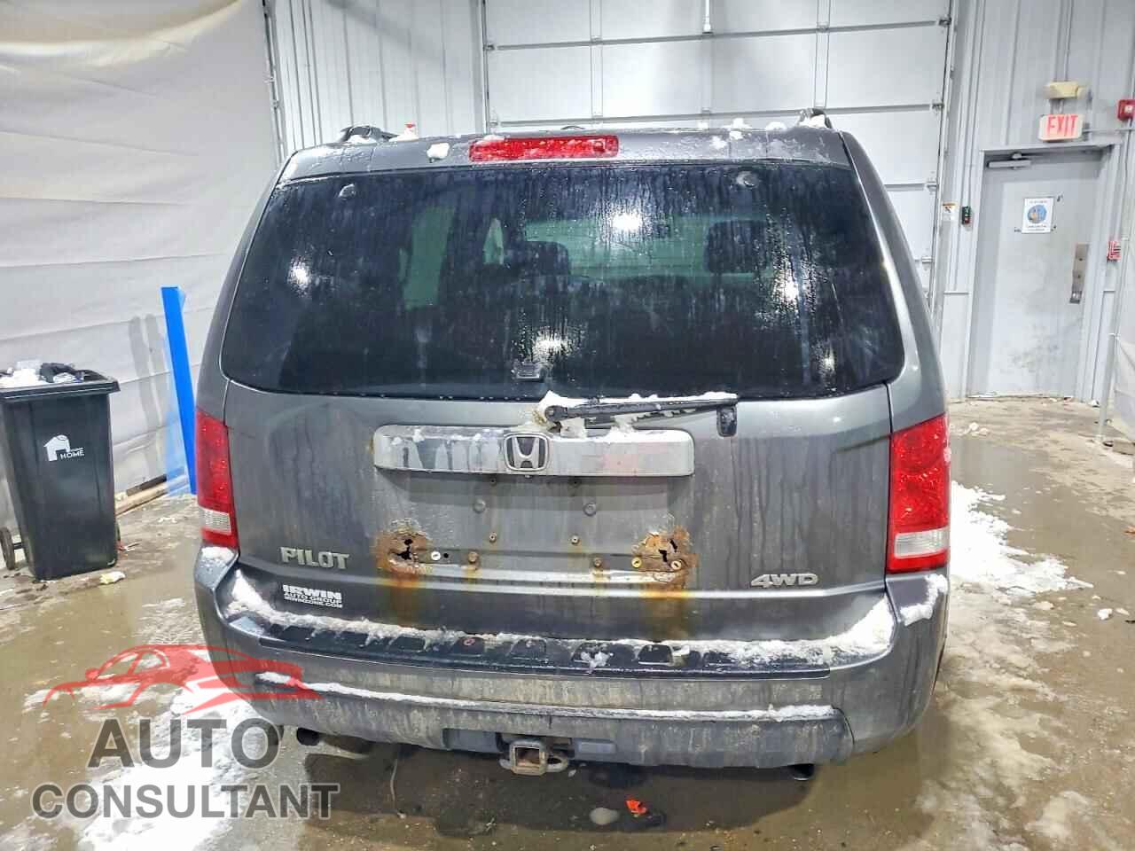 HONDA PILOT 2011 - 5FNYF4H55BB021682