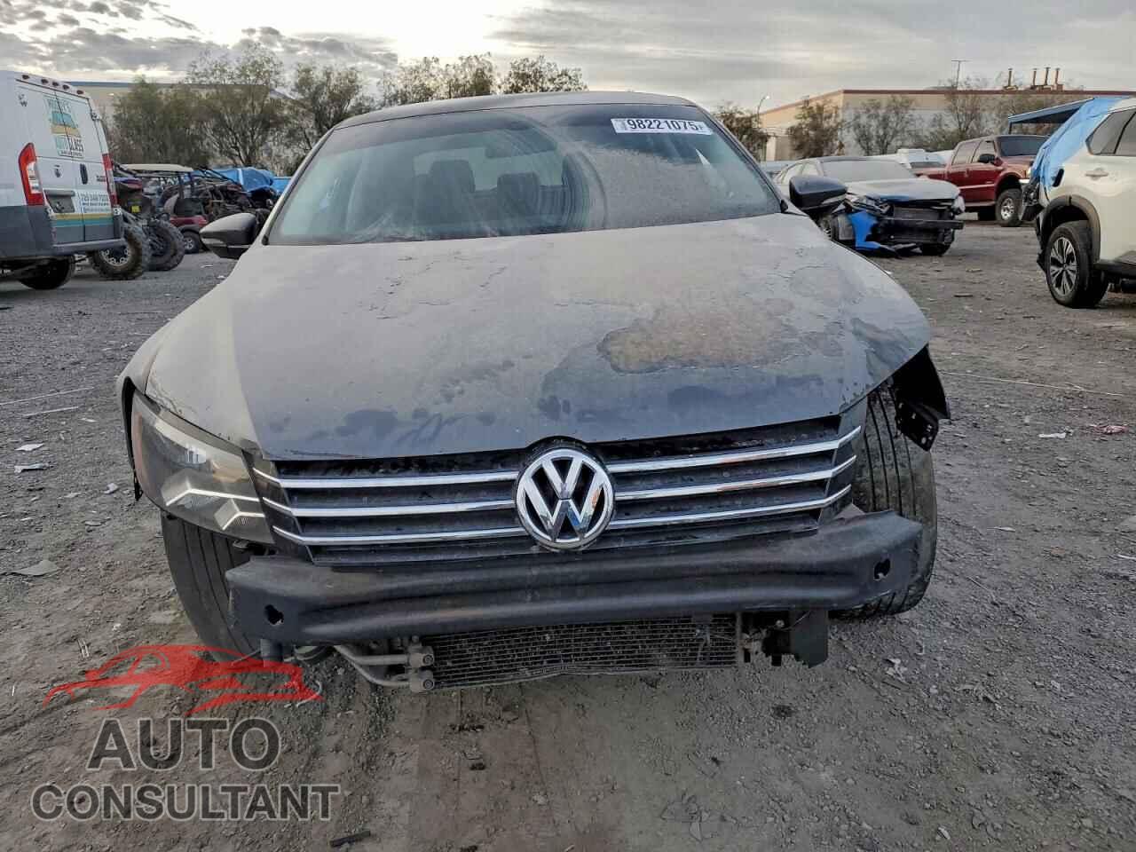 VOLKSWAGEN PASSAT 2012 - 1VWAP7A36CC055814