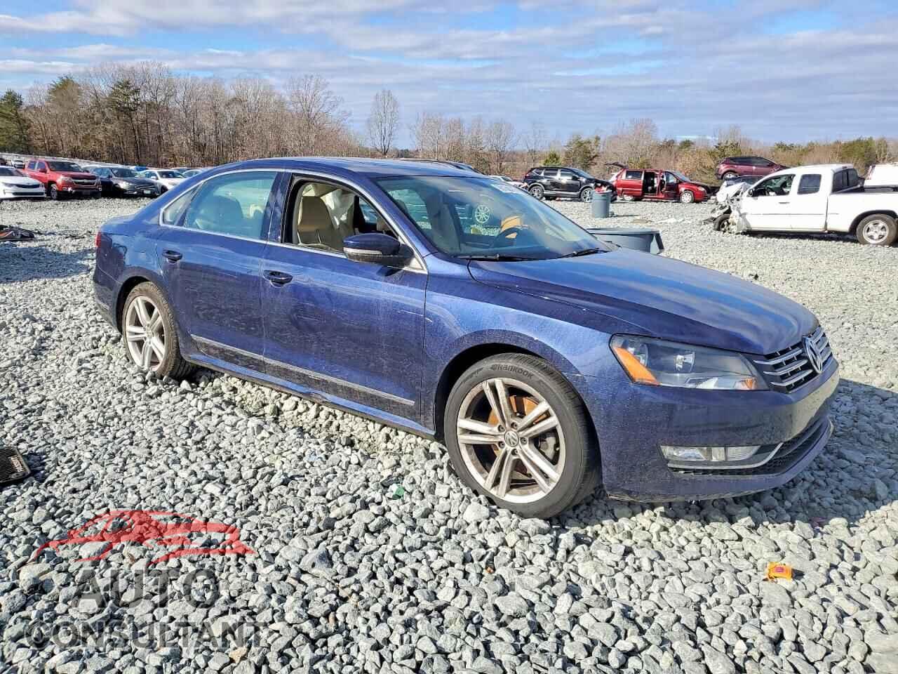 VOLKSWAGEN PASSAT 2015 - 1VWCS7A35FC018880