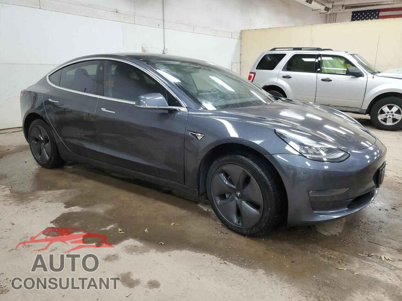 TESLA MODEL 3 2019 - 5YJ3E1EA9KF411147